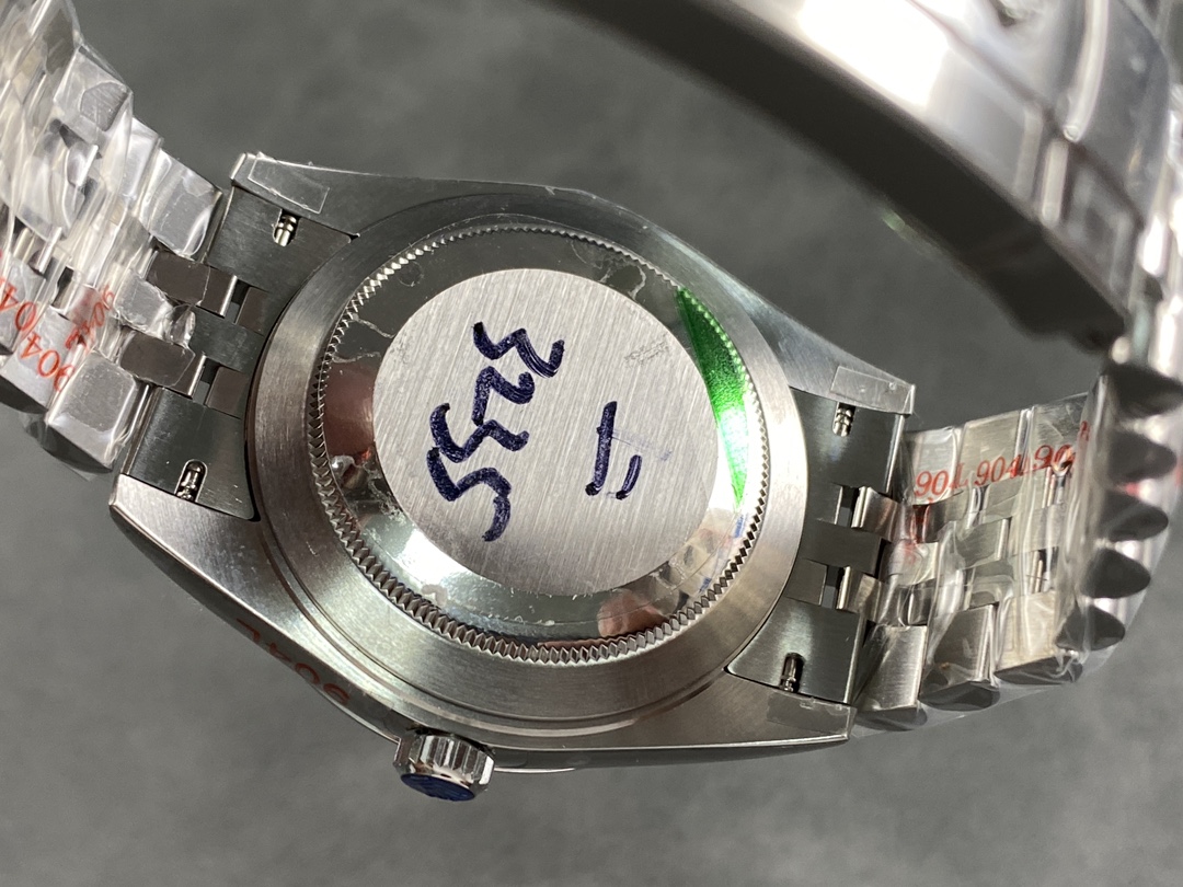 Rolex Datejust II 116334 Silver Diamond Dial 41mm Mens Replica Watch - Image 9