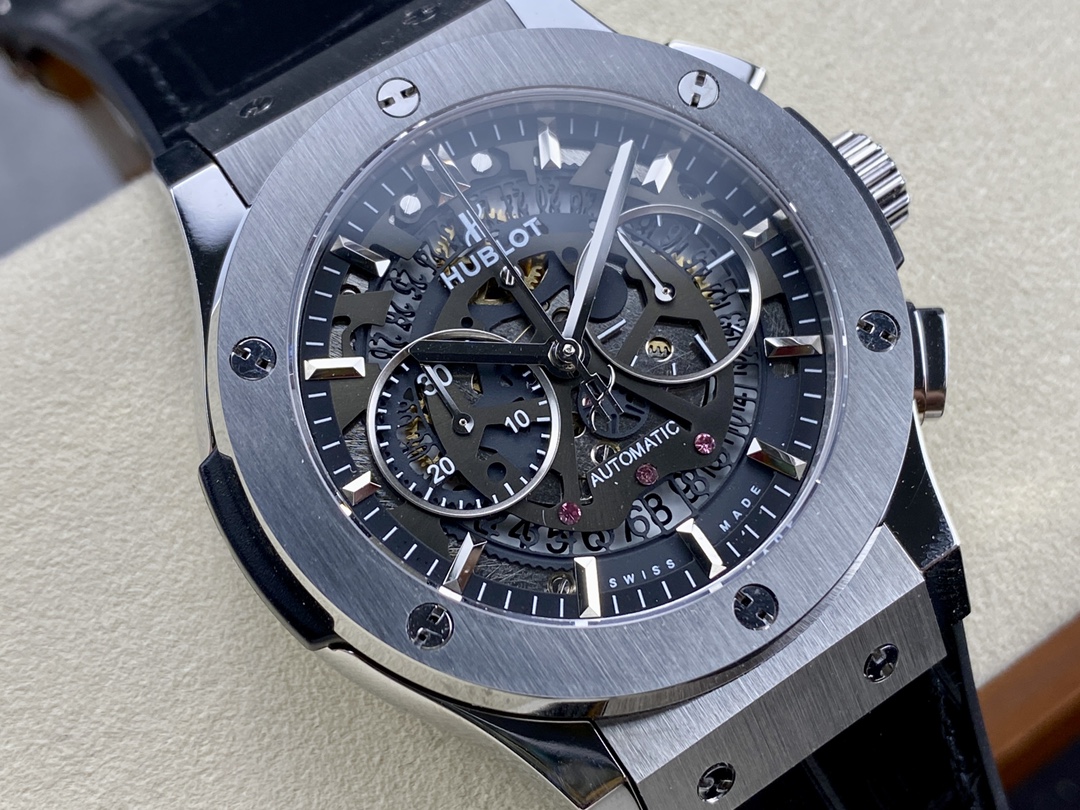 Hublot Classic Fusion 525.NX.0170.LR 45mm - Image 4
