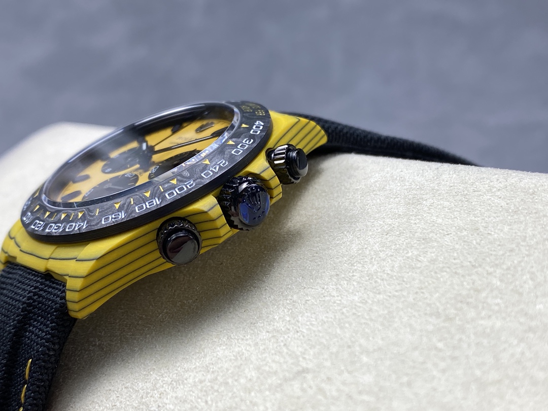 Rolex Chronograph Daytona DIW Customized Carbon Fiber Luminous Limited Edition - Image 6