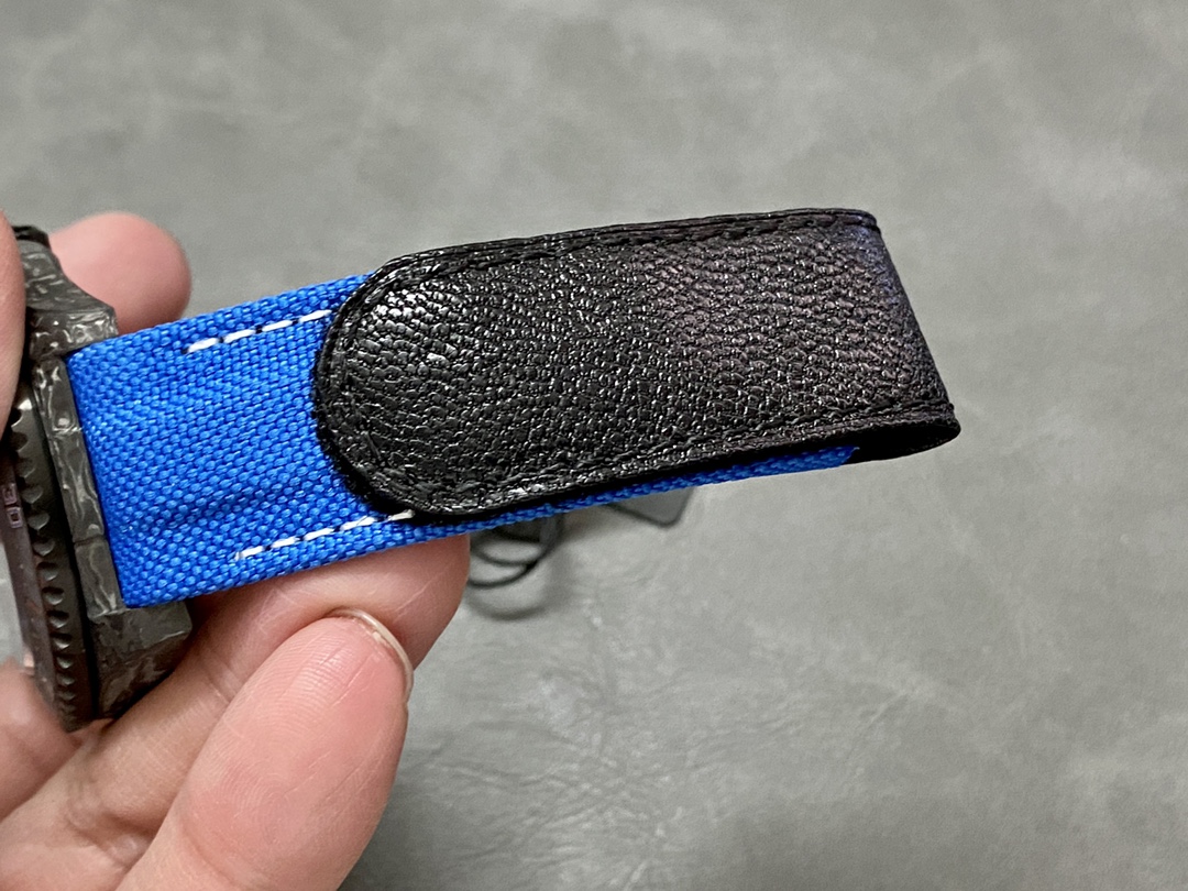 Rolex Sea Dweller Customized DiW Carbon Fiber Ocean Blue Dial - Image 10