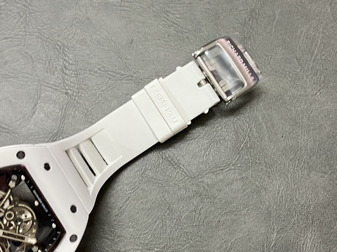 Richard Miller RM 055 RMUL2 NTPT Carbon Fiber Black Mark White Rubber Strap - Image 8
