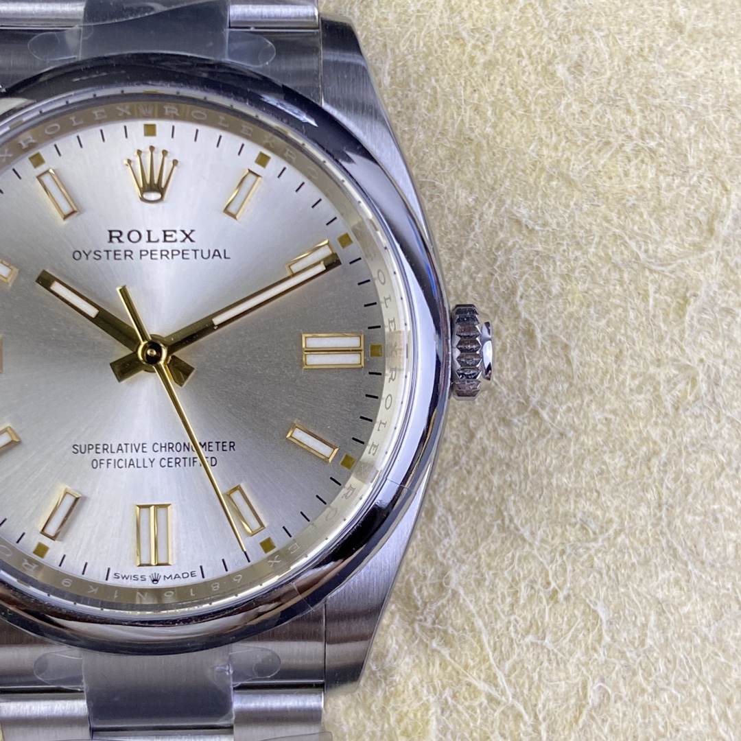 Rolex Oyster Perpetual 36 Oystersteel 126000 0001 Women's Watch - Image 6