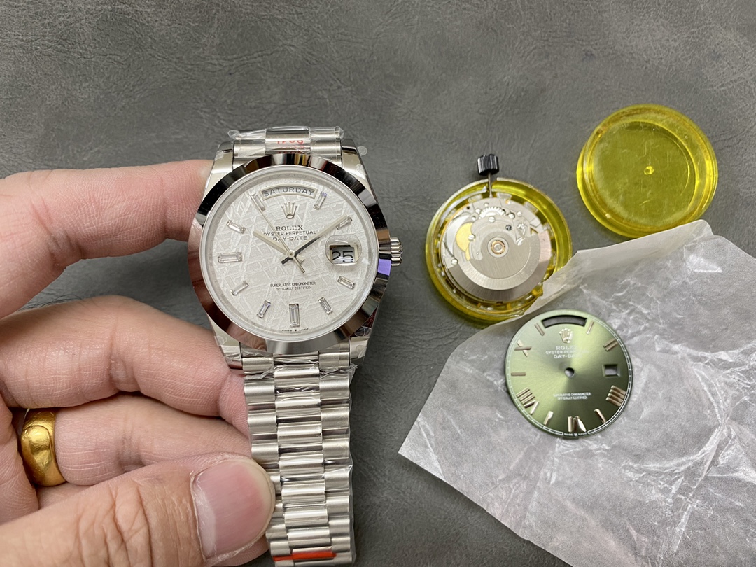 Rolex Day-Date 40mm Platinum Meteorite Baguette 228206 0036 Men's Watch - Image 6