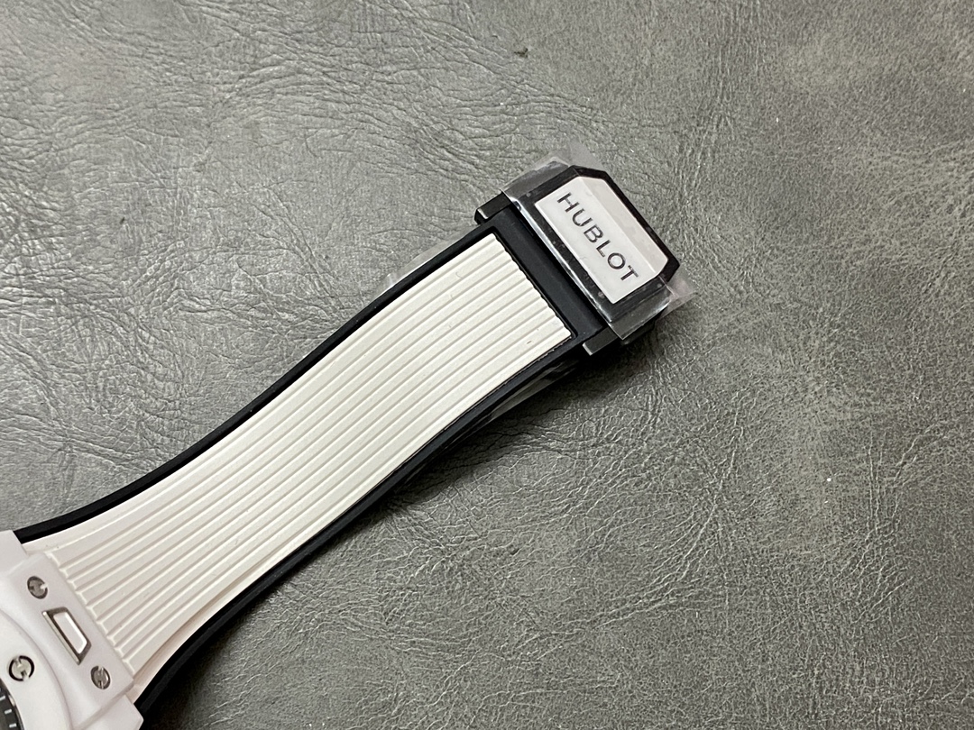 Hublot Big Bang Unico White Ceramic 411.HX.1171.RX - Image 10