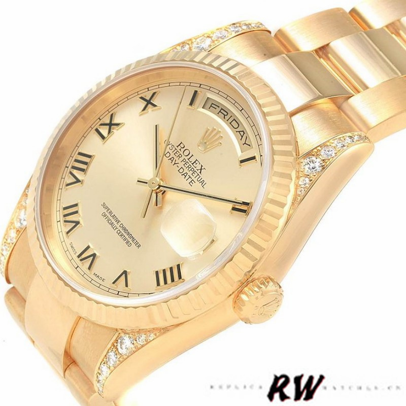 Rolex Day-Date 118338 Yellow gold Champagne Dial Roman Numerals 36mm Unisex Replica Watch - Image 4