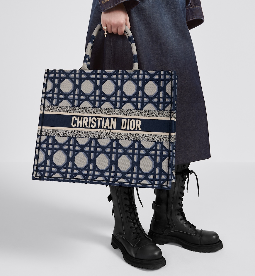Dior Large Dior Book Tote 42CM - Image 2
