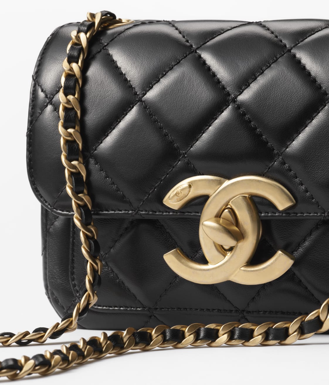 CHANEL MINI FLAP BAG - Image 4