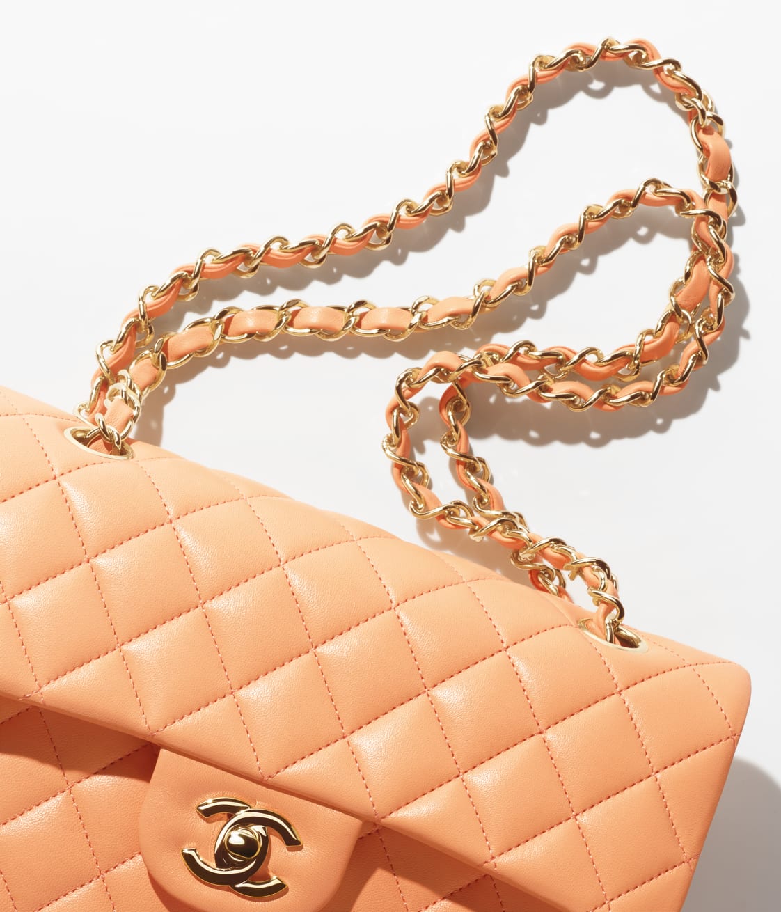 CHANEL SMALL CLASSIC HANDBAG - Image 4