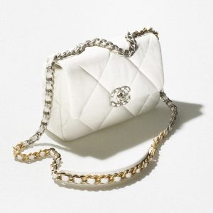 CHANEL 19 HANDBAG
