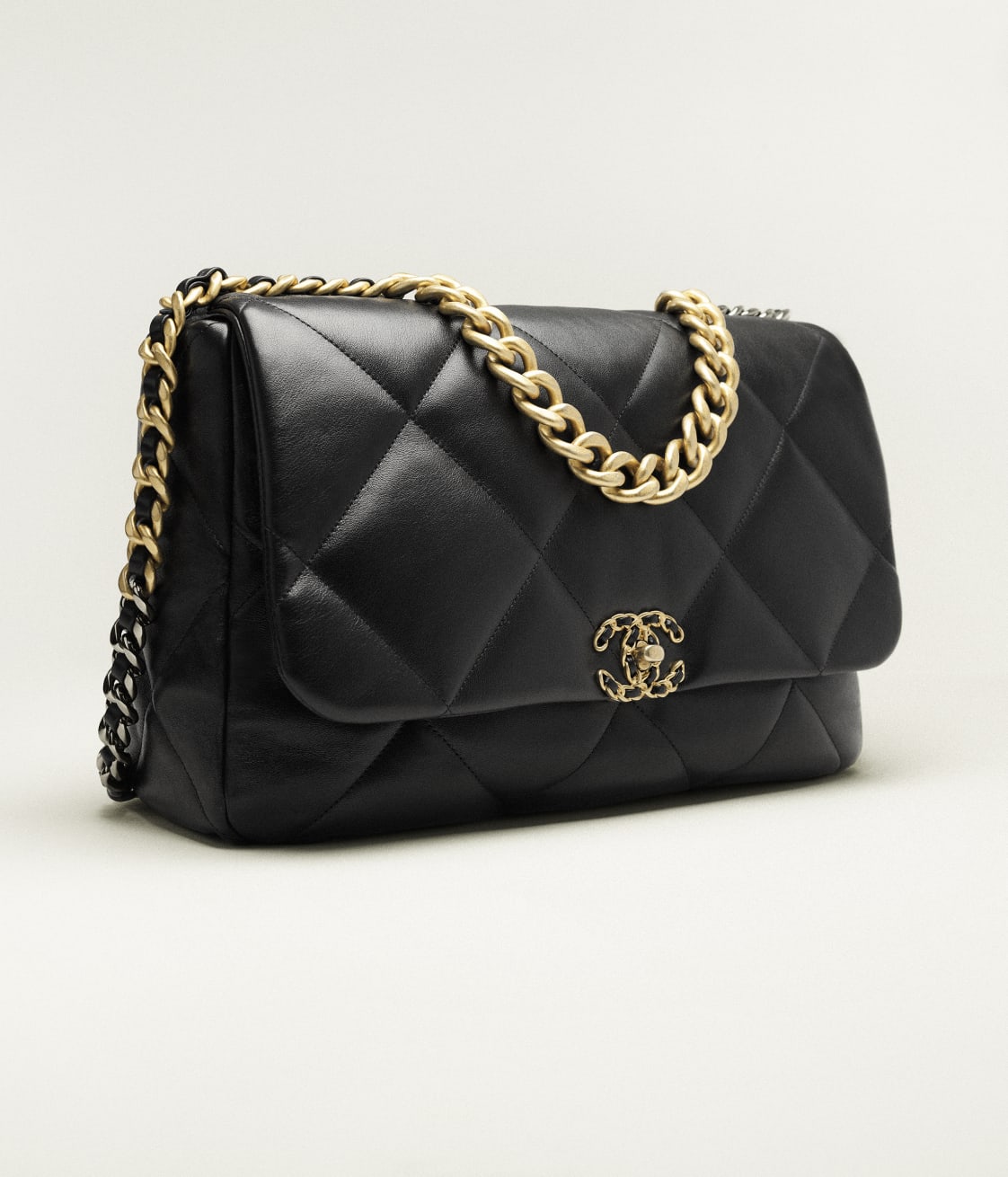 CHANEL 19 MAXI HANDBAG - Image 2