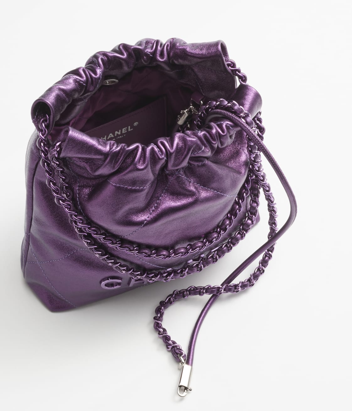 CHANEL 22 MINI HANDBAG