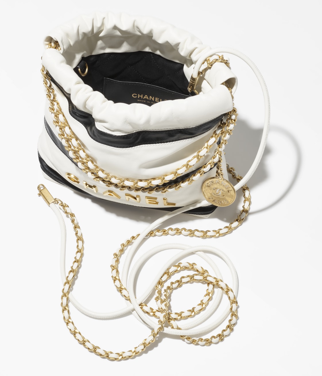 CHANEL 22 MINI HANDBAG - Image 2