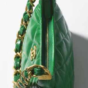 CHANEL SMALL HOBO BAG