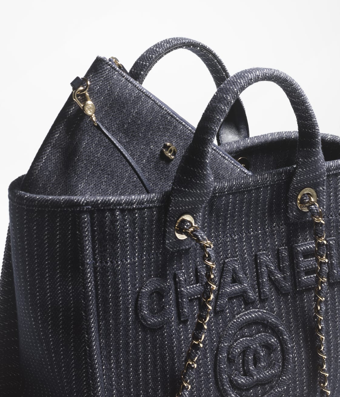 CHANEL SHOPPING BAG - Image 2