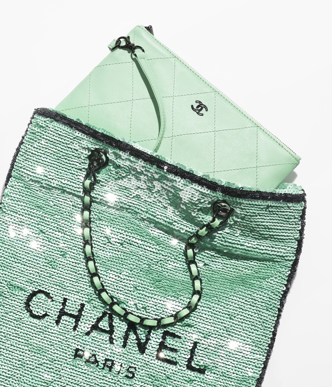 CHANEL SHOPPING BAG