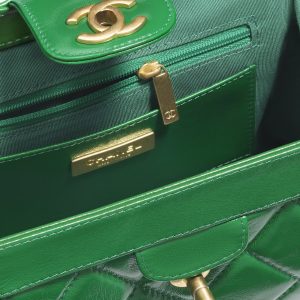 CHANEL SMALL BAG WITH TOP HANDLE