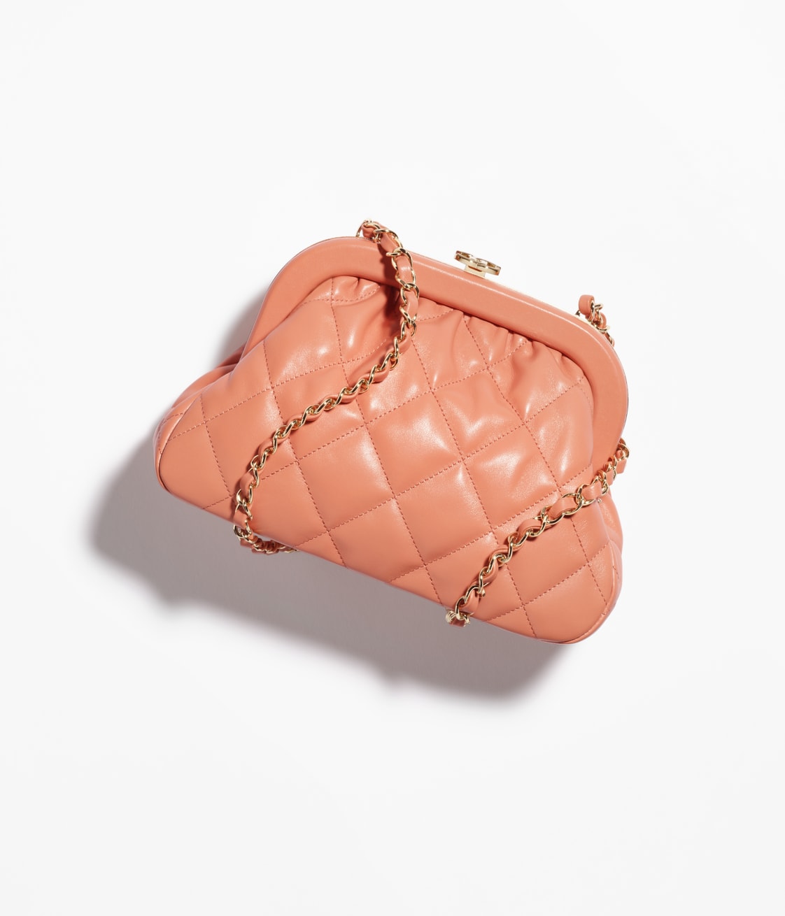 CHANEL CLUTCH - Image 2