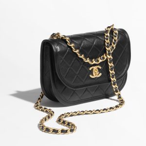 CHANEL MESSENGER BAG