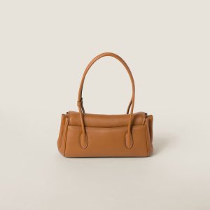 Leather shoulder bag