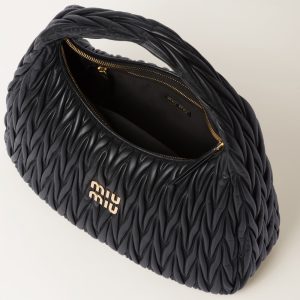 Maxi wander matelassé nappa leather hobo bag