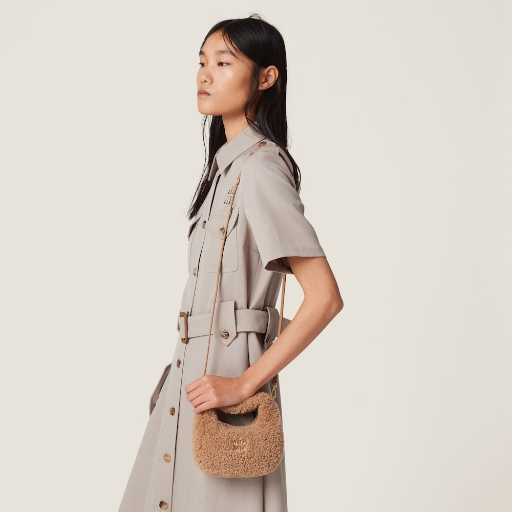 Wander shearling hobo bag with leather details - Image 3