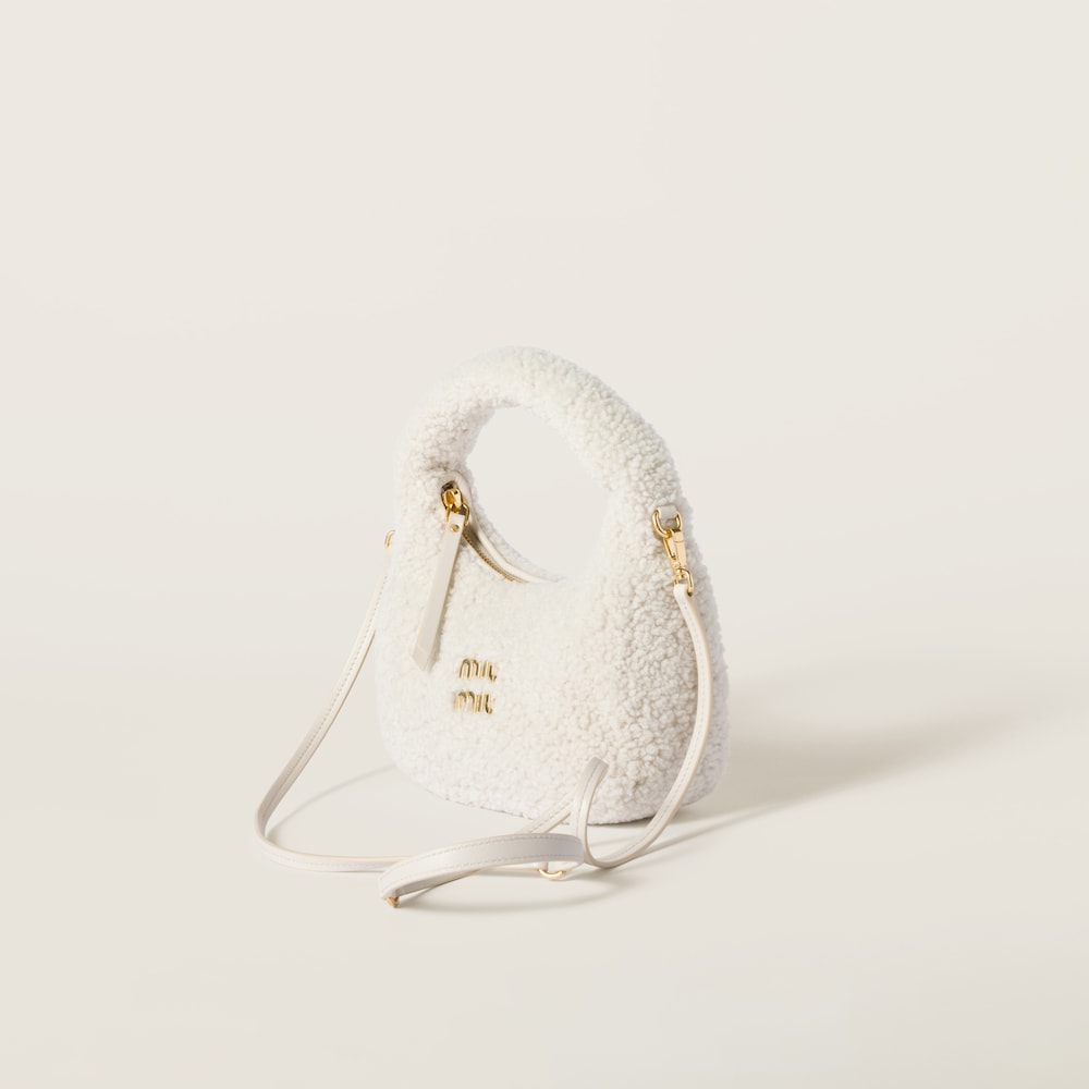 Wander shearling hobo bag - Image 4