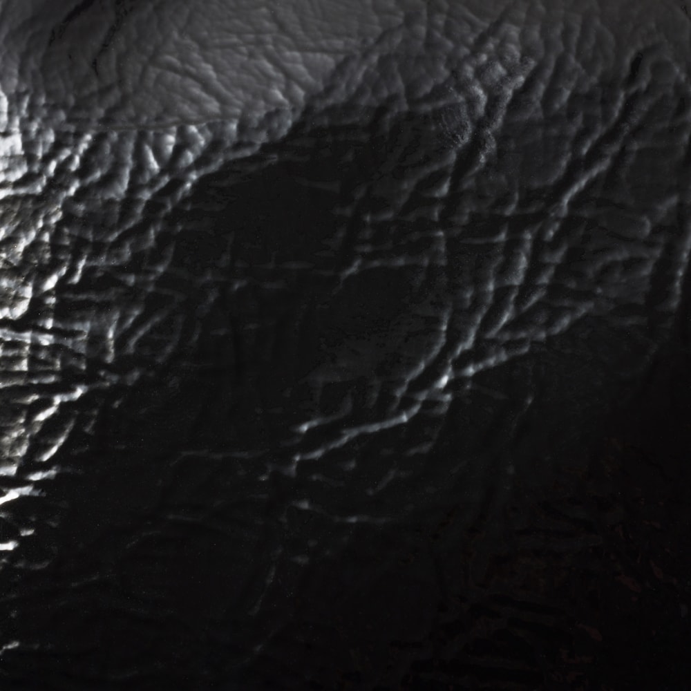 Naplak patent leather pouch - Image 3