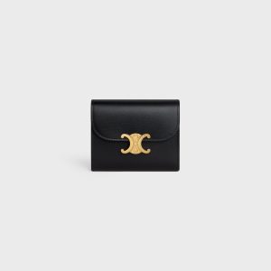SMALL FLAP WALLER TRIOMPHE IN SHINY CALFSKIN BLACK