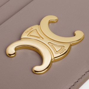 GET THE LATEST NEWS ABOUT CELINE PEBBLE