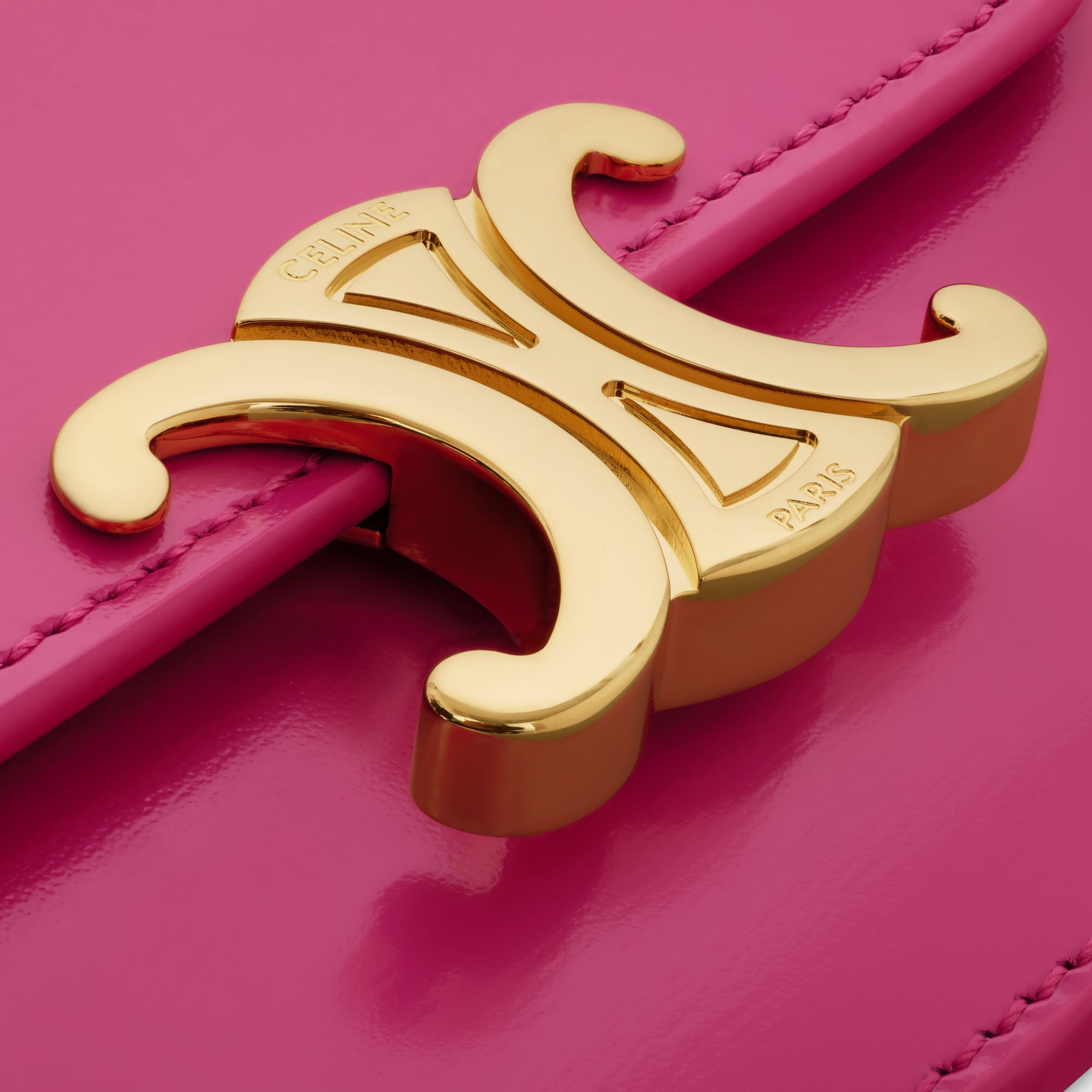 CARD HOLDER WITH FLAP TRIOMPHE IN SHINY CALFSKIN FUCHSIA - Image 4