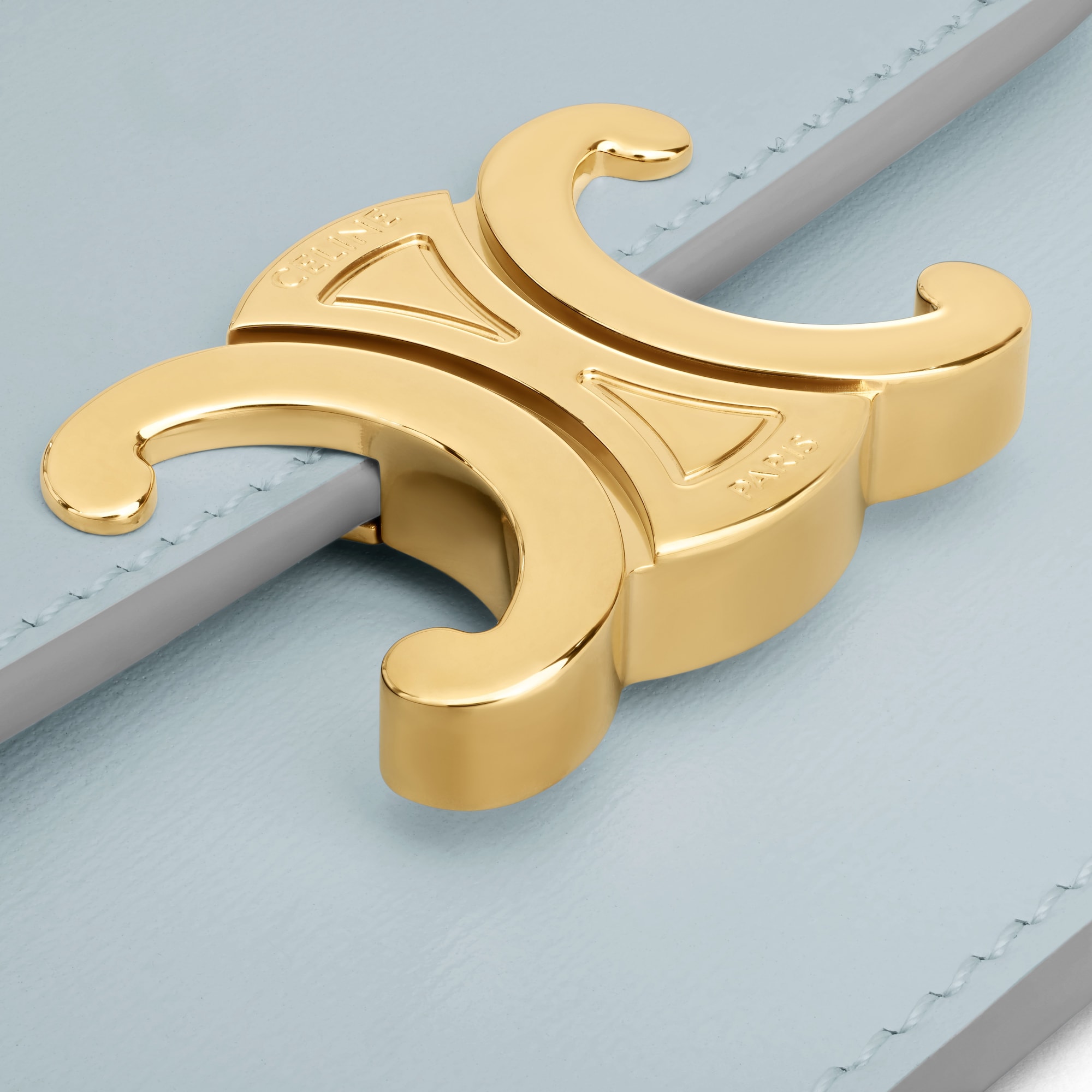 CARD HOLDER WITH FLAP TRIOMPHE IN SHINY CALFSKIN - Image 2