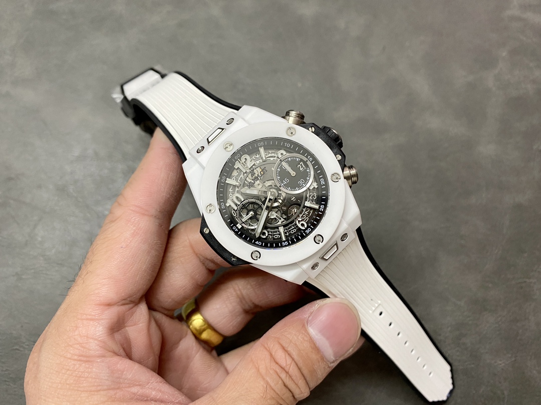 Hublot Big Bang Unico White Ceramic 411.HX.1171.RX - Image 6