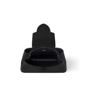 Louis Vuitton  Capucines East-West MM M23947