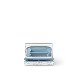 Louis Vuitton Cléa Wallet M11749