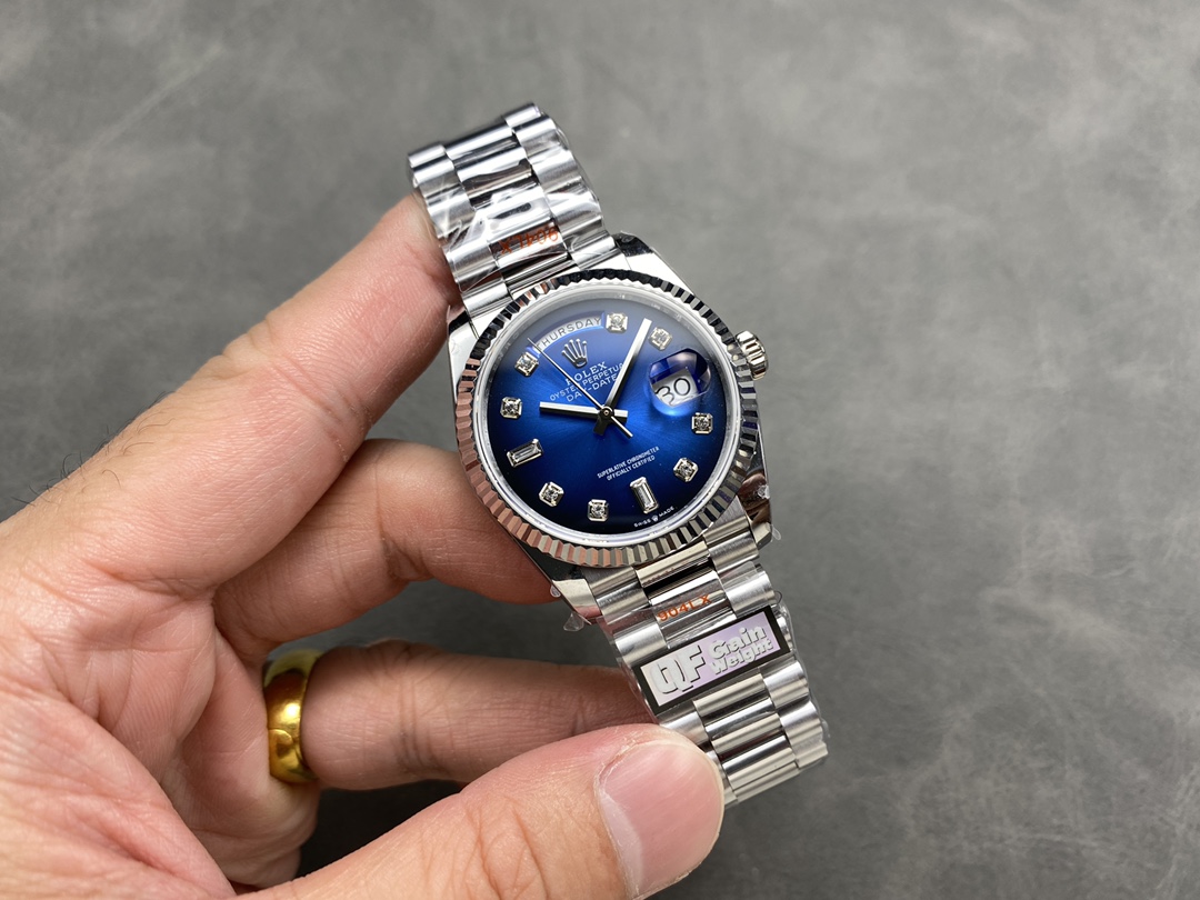 Rolex Day-Date 128239 Blue Ombre Diamond Dial 36MM Unisex Replica Watch - Image 6