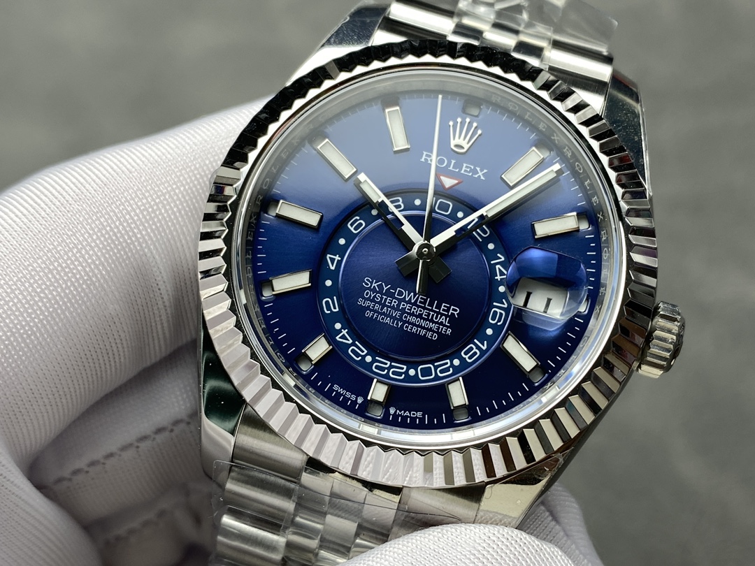 Rolex Sky-Dweller 42 m336934 0006 Fluted Bezel Blue Dial Replica Watch - Image 5