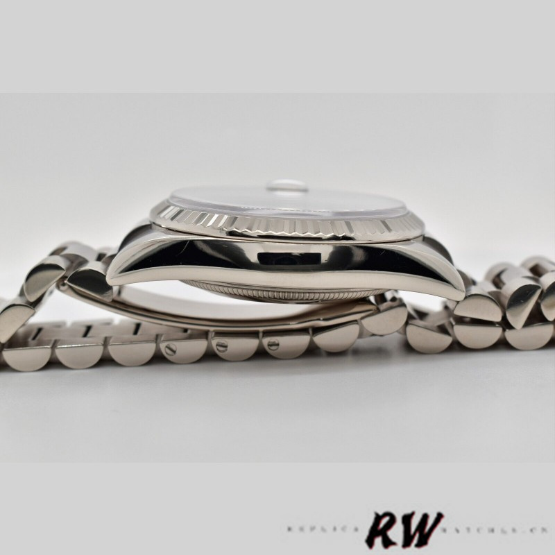 Rolex Day-Date 118239 White Gold White Dial Fluted Bezel 36mm Unisex Replica Watch - Image 5