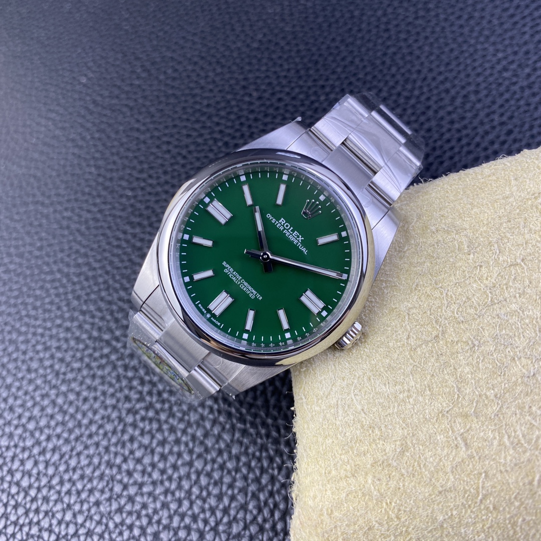 Rolex Oyster Perpetual 41 Green Dial 124300 0005 Men's Watch - Image 7