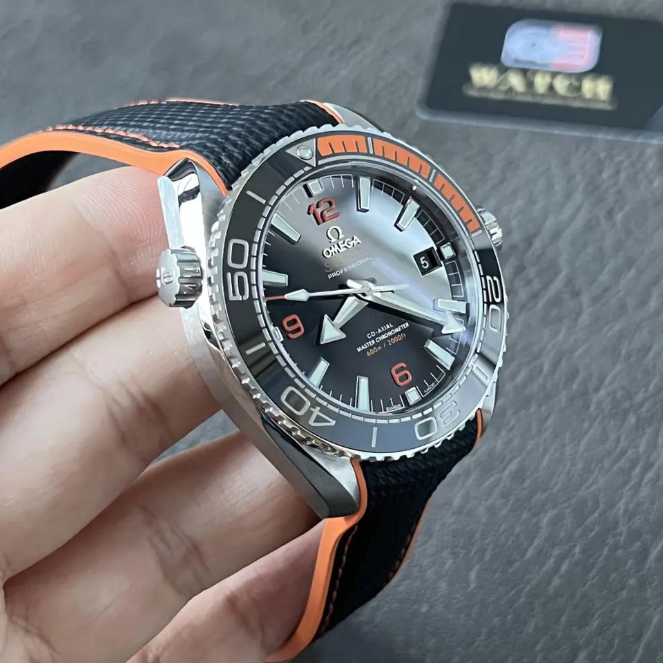 OMEGA PLANET OCEAN 600M Black / Orange 43.5mm - Image 6