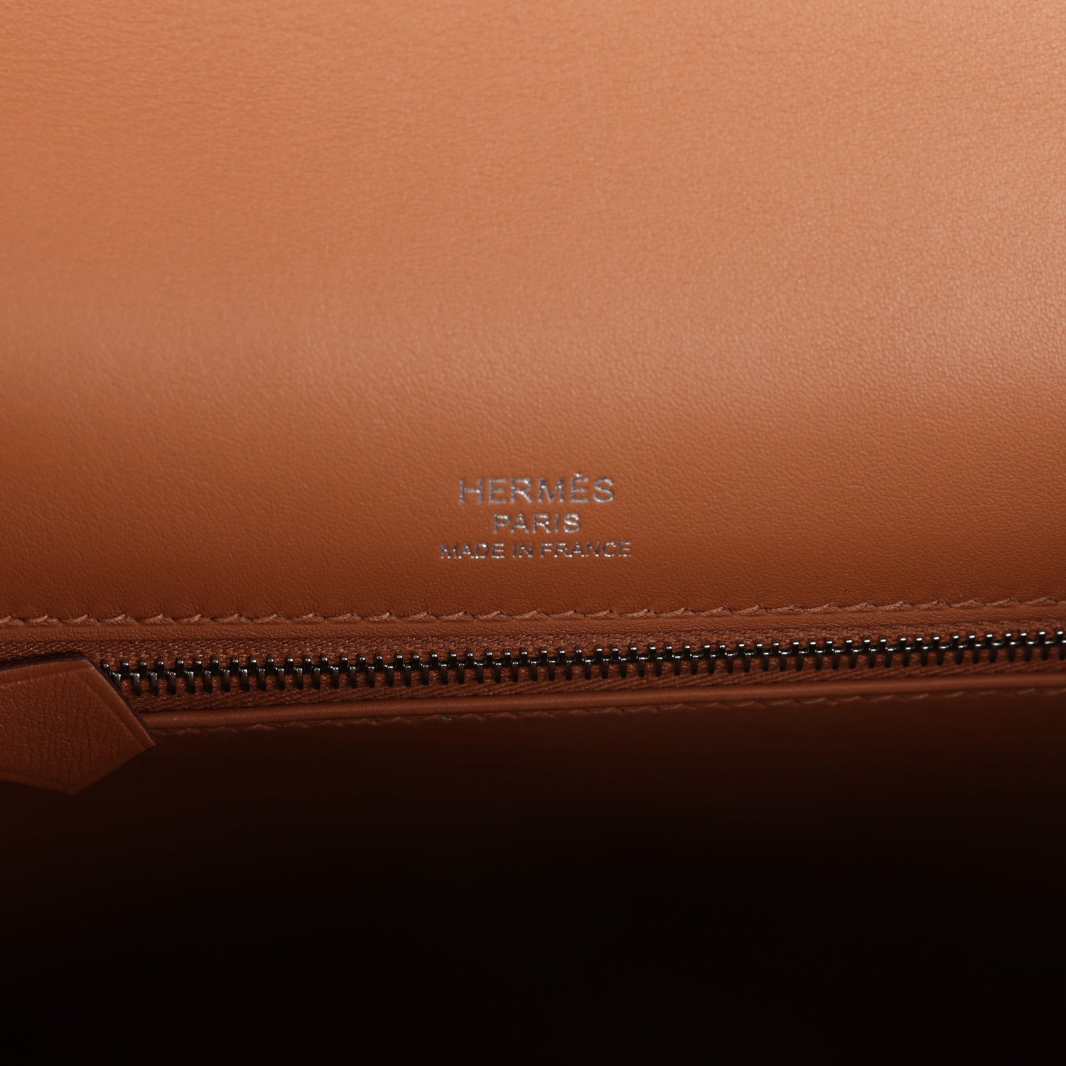 Hermes Kelly Sellier 25 Gold Swift and Ecru Toile Palladium Hardware - Image 2