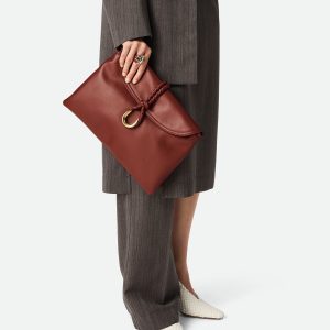 Bottega Veneta Medium Liberta