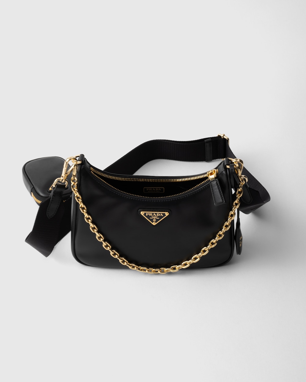 Prada Re-Edition 2005 Leather Bag