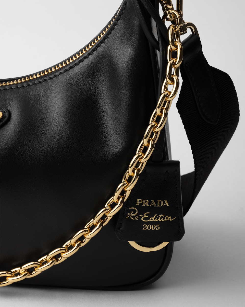 Prada Re-Edition 2005 Leather Bag - Image 4