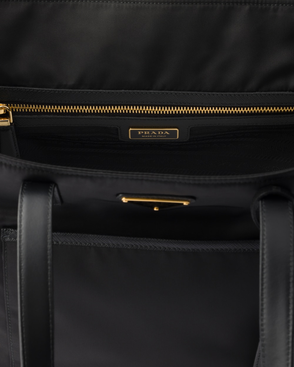 Prada Re-Edition 1978 Medium Re-Nylon and Saffiano Leather Tote Bag - Image 2