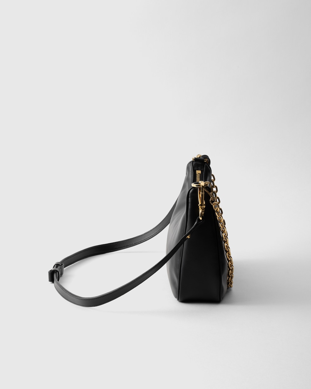 Prada Re-Edition Leather Mini-Bag - Image 4
