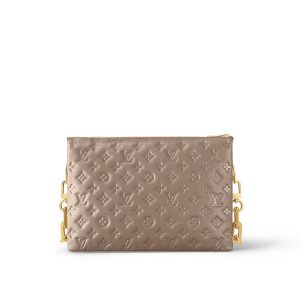 Louis Vuitton Coussin MM M21276