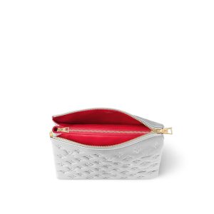 Louis Vuitton Coussin PM M21769