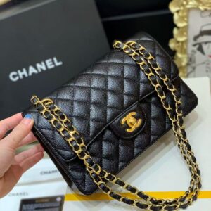 chanel Classic flap bag
